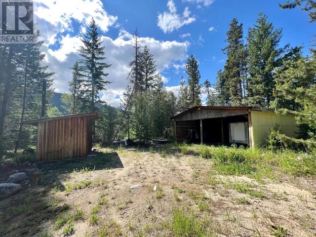 2556 Princeton Summerland Road, House detached with 3 bedrooms, 1 bathrooms and 3 parking in Okanagan Similkameen H BC | Image 9
