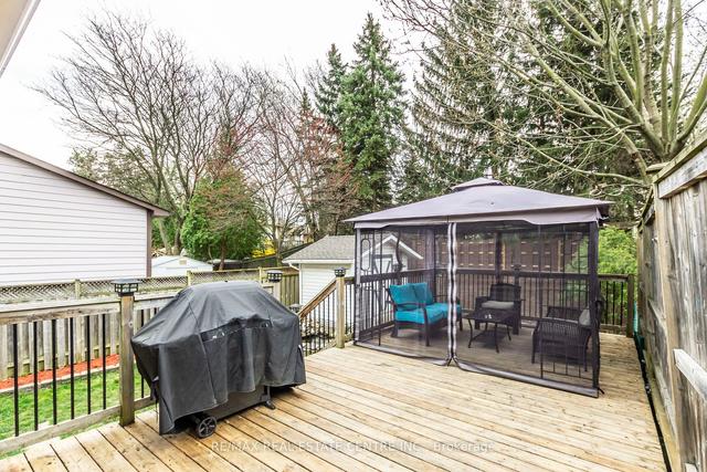 88 Wendover Dr, House semidetached with 2 bedrooms, 2 bathrooms and 3 parking in Hamilton ON | Image 26