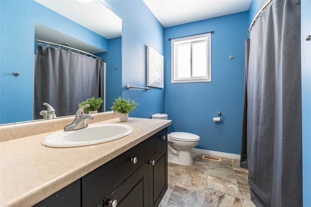 2 Grantham Ave S, House detached with 2 bedrooms, 2 bathrooms and 5 parking in St. Catharines ON | Image 10