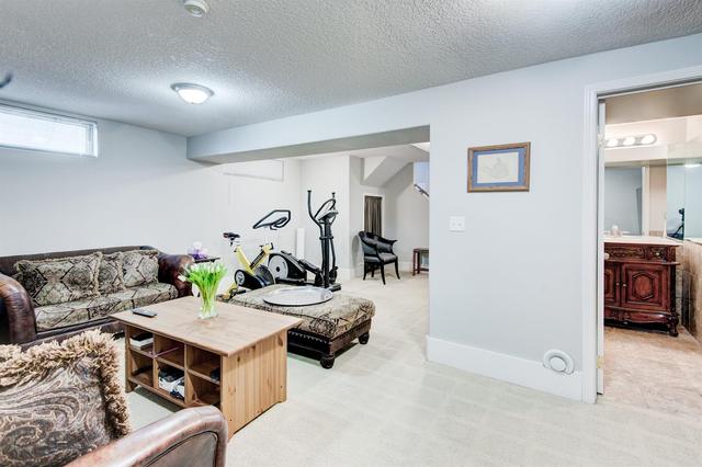 3428 Lakeside Crescent Sw, House detached with 4 bedrooms, 2 bathrooms and 2 parking in Calgary AB | Image 21