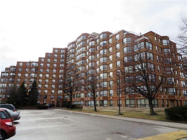 425 - 6 Humberline Dr, Condo with 1 bedrooms, 1 bathrooms and 1 parking in Toronto ON | Image 1