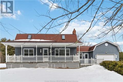 209 Bas De L'allee Rd, House detached with 3 bedrooms, 2 bathrooms and null parking in Richibucto P NB | Card Image