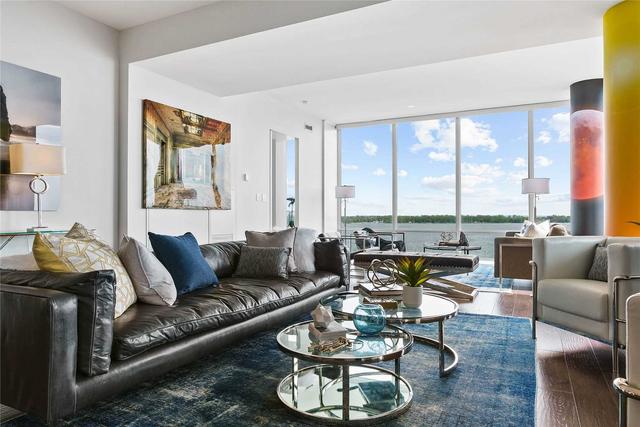 1006 - 29 Queens Quay E, Condo with 2 bedrooms, 3 bathrooms and 2 parking in Toronto ON | Image 31
