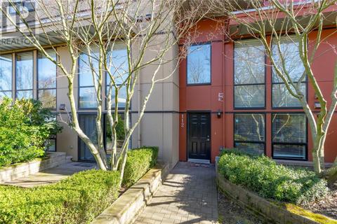 112 - 880 Short St, Condo with 2 bedrooms, 2 bathrooms and 1 parking in Saanich BC | Card Image