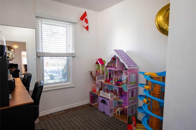 4728 Park St, House detached with 3 bedrooms, 1 bathrooms and 12 parking in Niagara Falls ON | Image 20