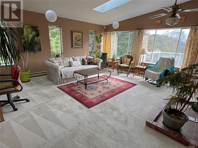 3642 Cottleview Dr, House detached with 4 bedrooms, 3 bathrooms and 5 parking in Nanaimo BC | Image 4