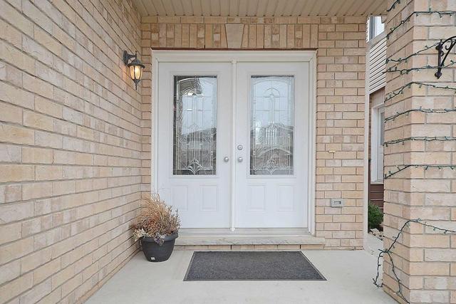 179 Curzon Cres, House detached with 4 bedrooms, 4 bathrooms and 4 parking in Guelph ON | Image 23
