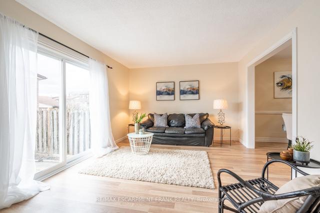 103 - 1115 Paramount Dr, Townhouse with 3 bedrooms, 2 bathrooms and 2 parking in Hamilton ON | Image 13