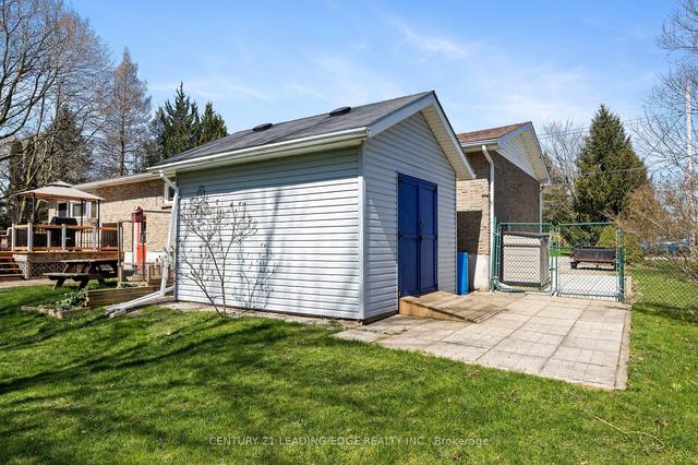 836 Bon Accord St, House detached with 3 bedrooms, 2 bathrooms and 8 parking in Centre Wellington ON | Image 31