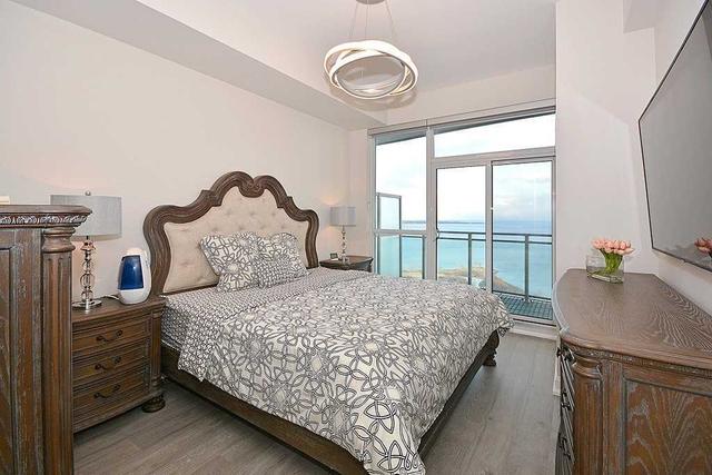 lph3607 - 33 Shore Breeze Dr, Condo with 2 bedrooms, 3 bathrooms and 2 parking in Toronto ON | Image 3