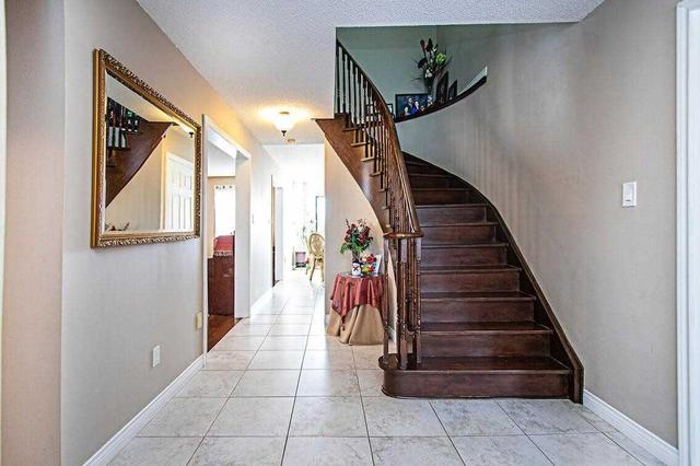 540 Old Harwood Ave, House detached with 4 bedrooms, 3 bathrooms and 3 parking in Ajax ON | Image 14