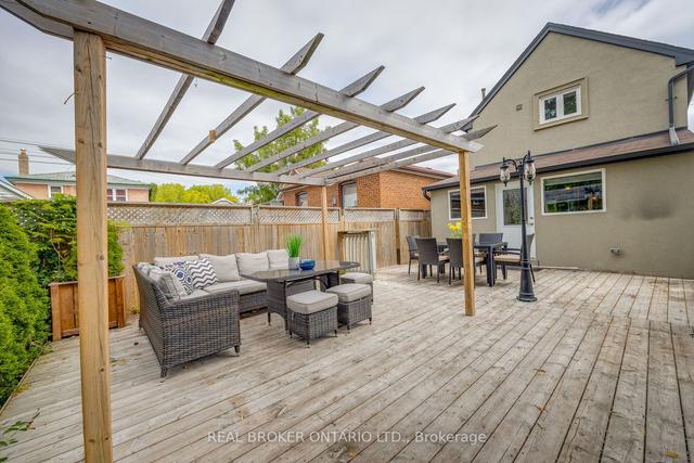88 North Edgely Ave, House detached with 3 bedrooms, 2 bathrooms and 3 parking in Toronto ON | Image 29