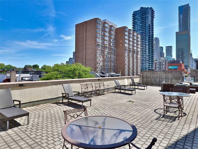 417 - 942 Yonge St, Condo with 2 bedrooms, 2 bathrooms and 2 parking in Toronto ON | Image 19