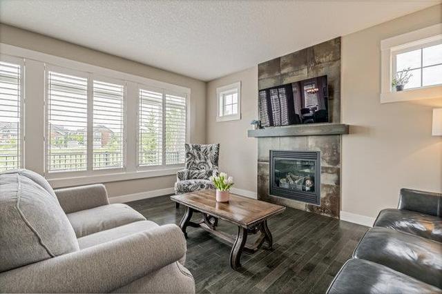 9302 14 Avenue Sw, House detached with 5 bedrooms, 3 bathrooms and 4 parking in Calgary AB | Image 6