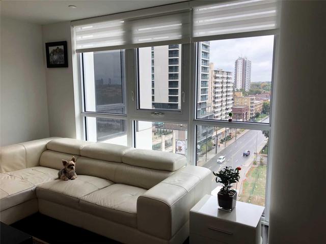 901 - 501 St Clair Ave W, Condo with 1 bedrooms, 1 bathrooms and 1 parking in Toronto ON | Image 3