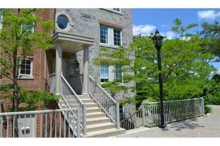 Th 33 - 93 The Queensway Ave, Townhouse with 2 bedrooms, 2 bathrooms and 1 parking in Toronto ON | Image 3