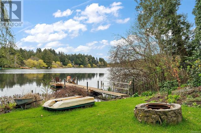 3121 Glen Lake Rd, House detached with 5 bedrooms, 5 bathrooms and 6 parking in Langford BC | Image 12
