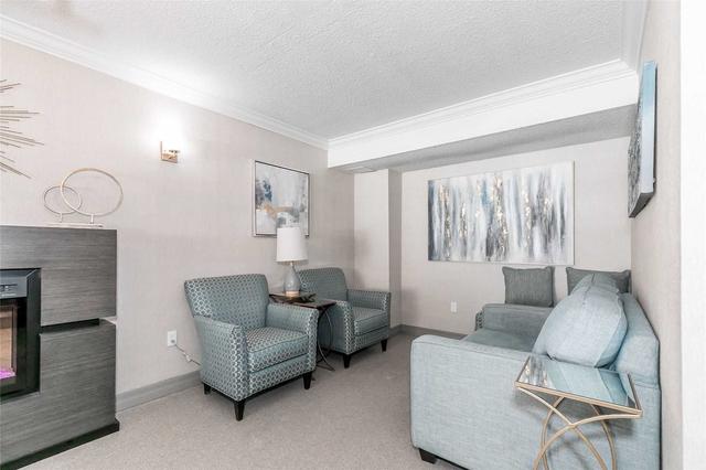 1003 - 20 William Roe Blvd, Condo with 2 bedrooms, 2 bathrooms and 1 parking in Newmarket ON | Image 33