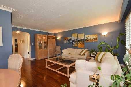 184 Combe Ave, House detached with 3 bedrooms, 2 bathrooms and 6 parking in Toronto ON | Image 8