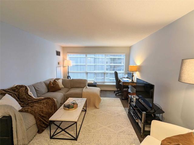 1001 - 7 Carlton St, Condo with 1 bedrooms, 1 bathrooms and 0 parking in Toronto ON | Image 31