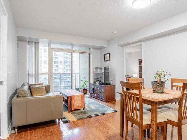 708 - 3 Michael Power Pl, Condo with 2 bedrooms, 2 bathrooms and 1 parking in Toronto ON | Image 4