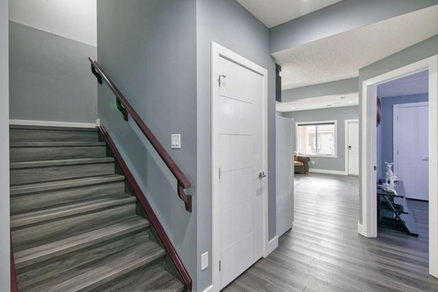 925 Midtown Avenue Sw, House detached with 7 bedrooms, 5 bathrooms and 5 parking in Calgary AB | Image 37