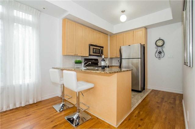 Th32 - 68 Carr St, Townhouse with 2 bedrooms, 2 bathrooms and 1 parking in Toronto ON | Image 4