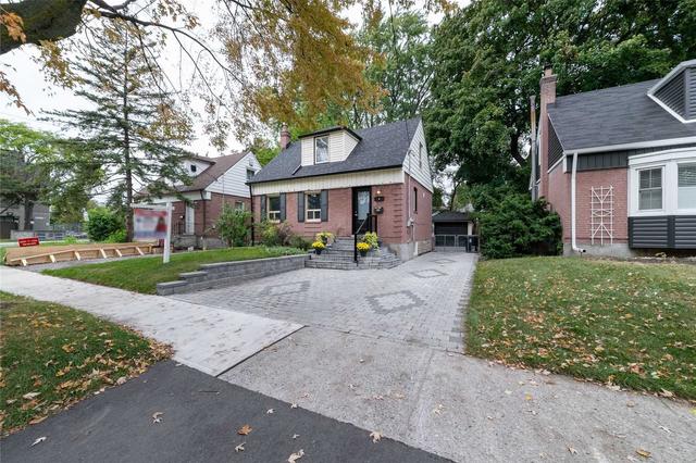 4 Patika Ave, House detached with 3 bedrooms, 2 bathrooms and 3 parking in Toronto ON | Image 37