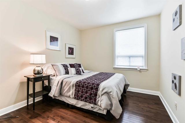 main - 1229 Birchmount Rd, House detached with 2 bedrooms, 1 bathrooms and 2 parking in Toronto ON | Image 8