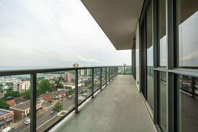 1402 - 8 Ann St, Condo with 2 bedrooms, 3 bathrooms and 2 parking in Mississauga ON | Image 17