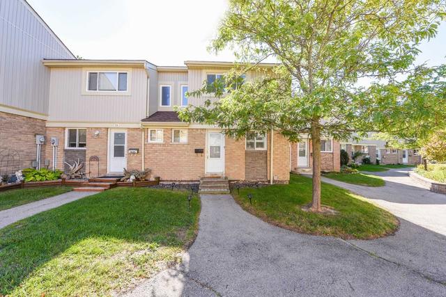 24 - 561 Childs Dr, Townhouse with 3 bedrooms, 2 bathrooms and 1 parking in Milton ON | Image 12