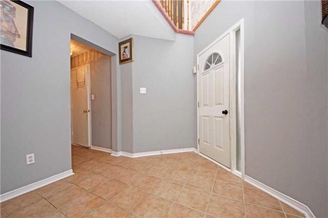 80 Atkins Circ, House detached with 4 bedrooms, 4 bathrooms and 3 parking in Brampton ON | Image 3