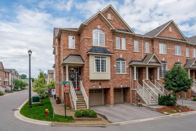 18 Carnaby Lane, House attached with 3 bedrooms, 3 bathrooms and 2 parking in Halton Hills ON | Image 1