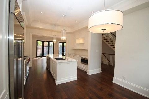 7a Austin Terr, House attached with 4 bedrooms, 5 bathrooms and 2 parking in Toronto ON | Image 5