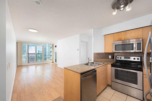 2708 - 361 Front St W, Condo with 2 bedrooms, 2 bathrooms and 1 parking in Toronto ON | Card Image