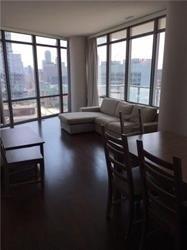 2010 - 832 Bay St, Condo with 3 bedrooms, 2 bathrooms and 1 parking in Toronto ON | Image 4
