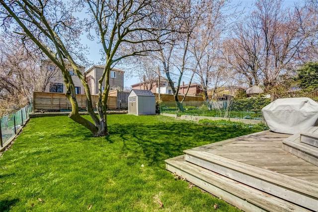 14 Lillington Ave, House detached with 3 bedrooms, 3 bathrooms and 3 parking in Toronto ON | Image 9