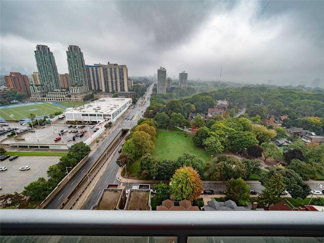 1604 - 501 St Clair Ave W, Condo with 1 bedrooms, 1 bathrooms and 1 parking in Toronto ON | Image 2