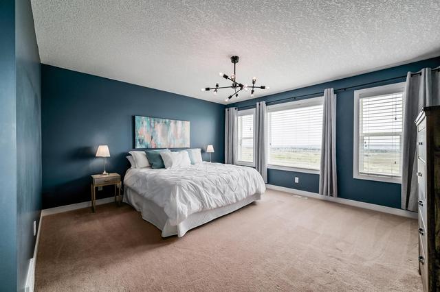 303 Royal Bay Nw, House detached with 3 bedrooms, 2 bathrooms and 4 parking in Calgary AB | Image 20