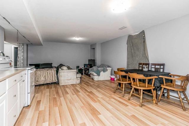 20 Patrick Dr, House detached with 3 bedrooms, 2 bathrooms and 6 parking in Barrie ON | Image 17