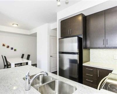4202 - 50 Absolute Ave, Condo with 1 bedrooms, 2 bathrooms and 1 parking in Mississauga ON | Image 4