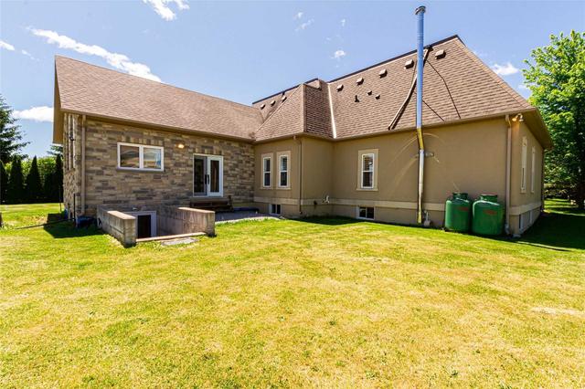 14757 Mount Hope Rd, House detached with 4 bedrooms, 3 bathrooms and 12 parking in Caledon ON | Image 32