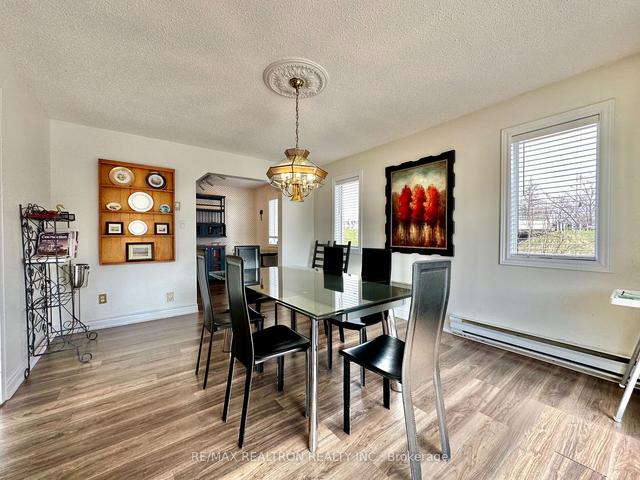 76 Poplar Cres, House detached with 4 bedrooms, 3 bathrooms and 9 parking in Ramara ON | Image 2