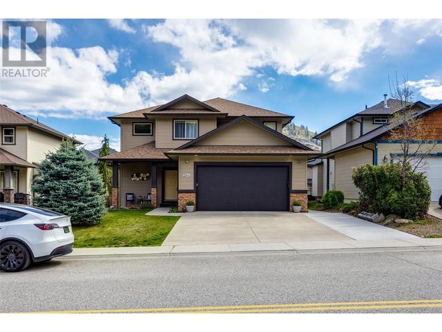 2841 Bentley Road, House detached with 6 bedrooms, 3 bathrooms and 4 parking in West Kelowna BC | Image 1