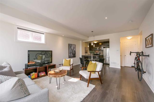 22 - 120 Twenty Fourth St, Townhouse with 2 bedrooms, 3 bathrooms and 1 parking in Toronto ON | Image 10