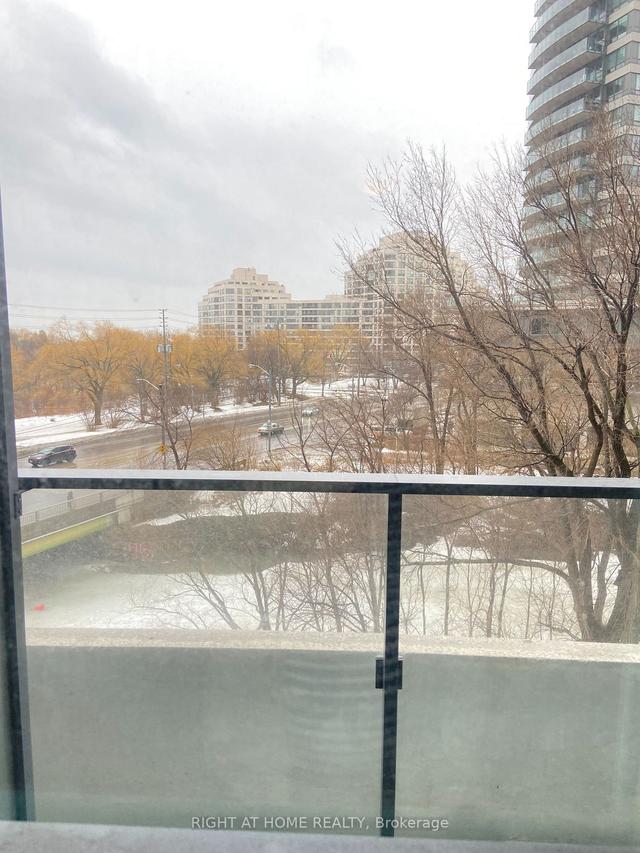 502 - 2212 Lake Shore Blvd W, Condo with 1 bedrooms, 1 bathrooms and 1 parking in Toronto ON | Image 2