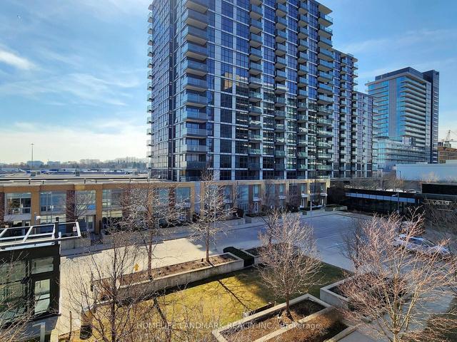 th6 - 25 Singer Crt, Townhouse with 3 bedrooms, 3 bathrooms and 1 parking in Toronto ON | Image 33