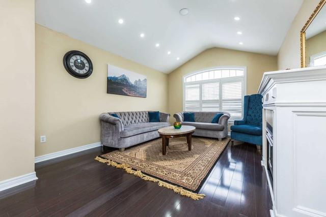 111 Sandmere Ave, House detached with 4 bedrooms, 5 bathrooms and 3 parking in Brampton ON | Image 15