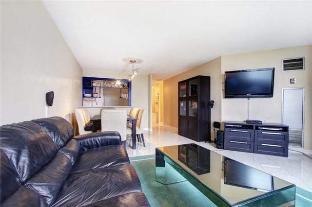 Ph1 - 238 Albion Rd, Condo with 2 bedrooms, 1 bathrooms and 1 parking in Toronto ON | Image 12