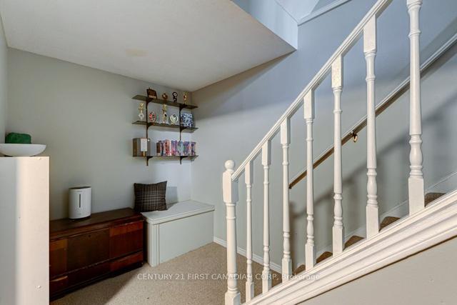 49 - 217 Martinet Ave, Townhouse with 3 bedrooms, 2 bathrooms and 1 parking in London ON | Image 5